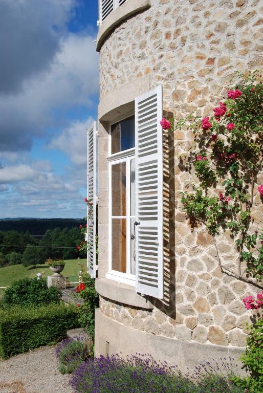 Chateau Le Mialaret Neuvic  Εξωτερικό φωτογραφία